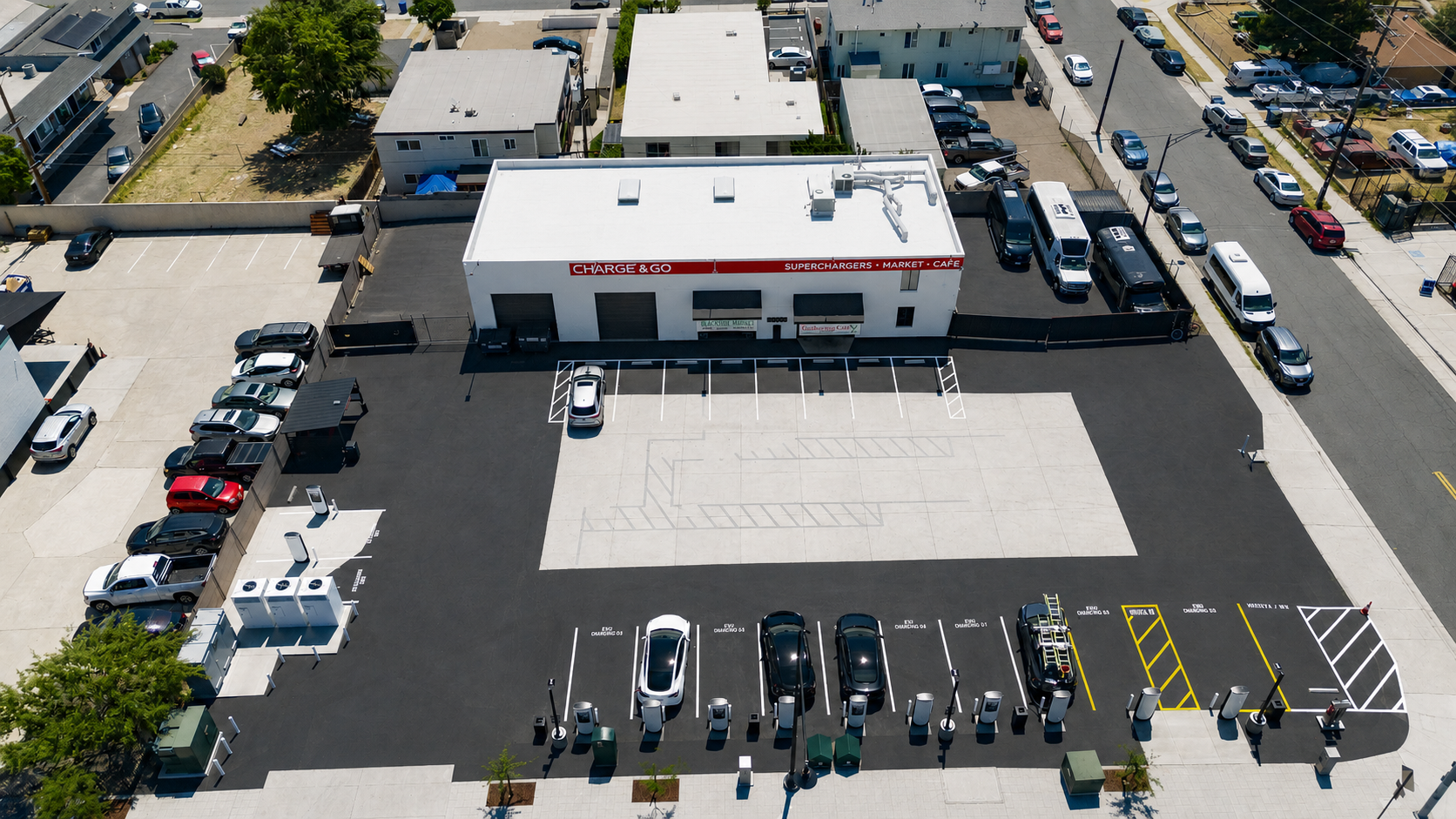 Aerial view of the SOCAL EVSP Charge & Go 12-stall flagship site
